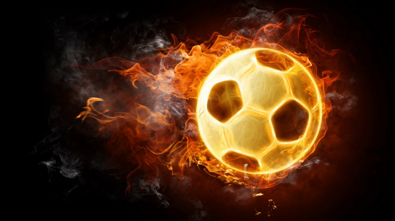 球队教练使用足球即时比分移动版研究对手