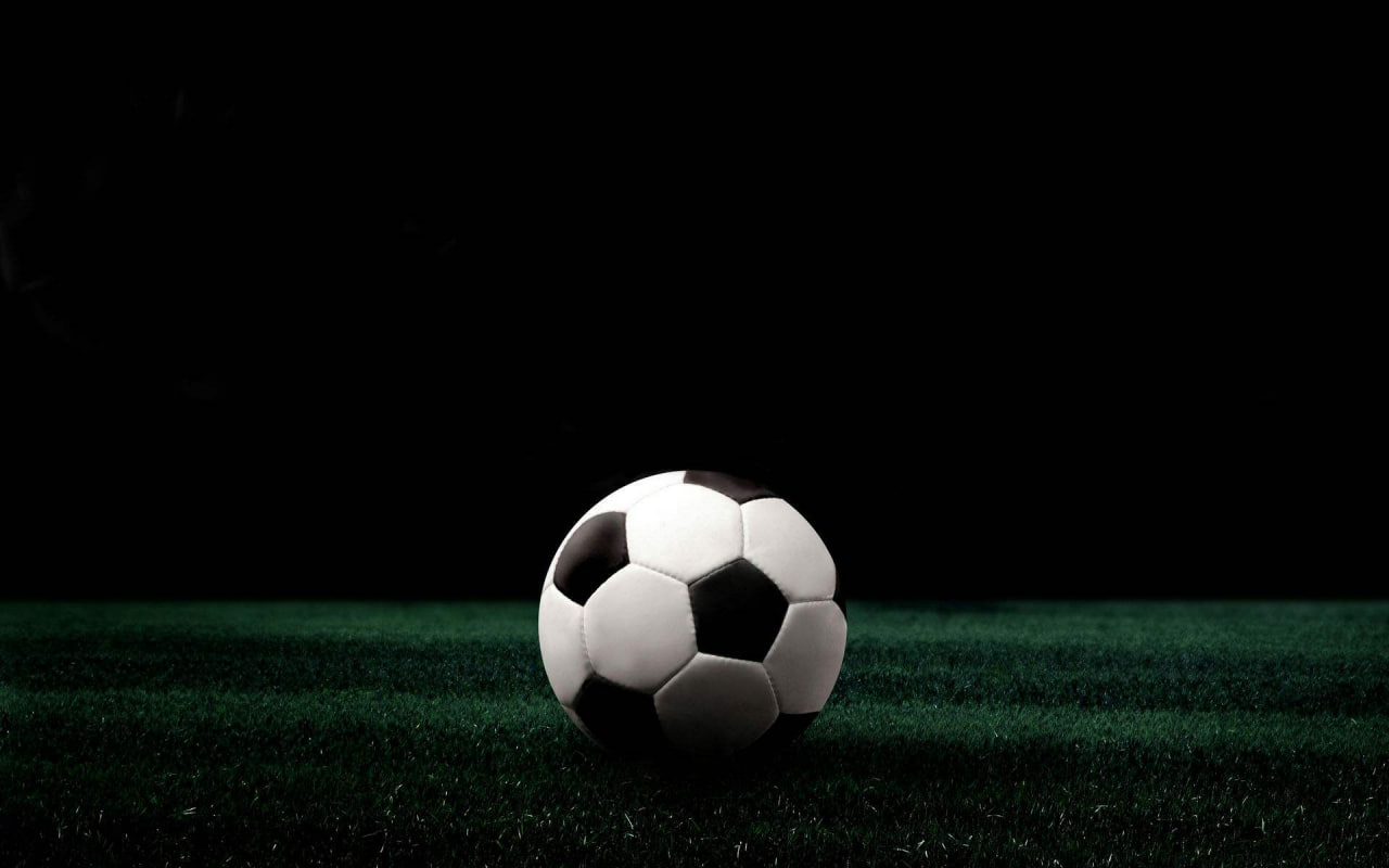 资深球迷使用足球即时比分移动版